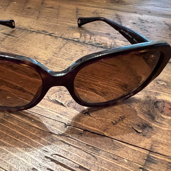 Coach Sunglasses - Picture 3 of 5